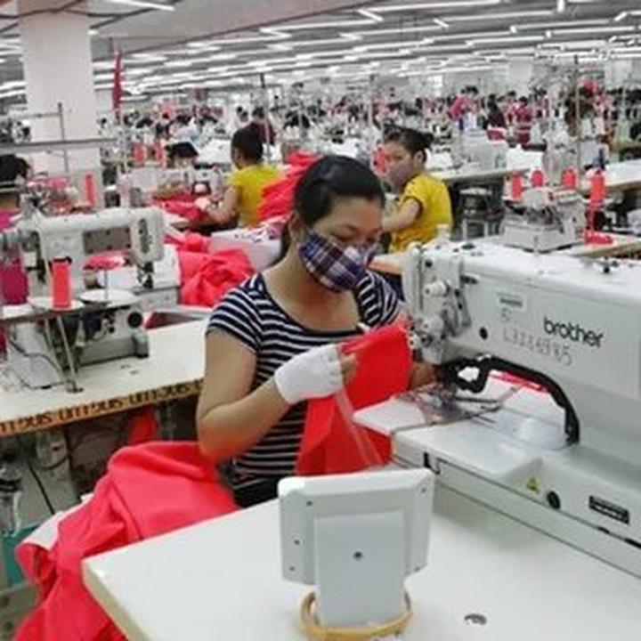 Hotspot Matrix và 5 kiểu áo blouse dễ “dừ” hơn 10 tuổi, nàng công sở nên né ngay